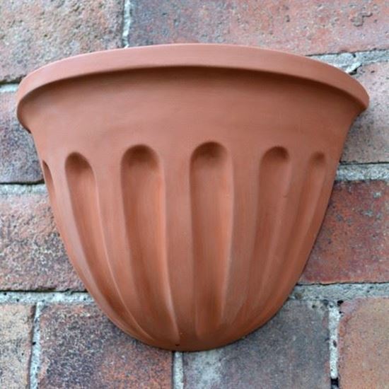 Fluted Wallpot